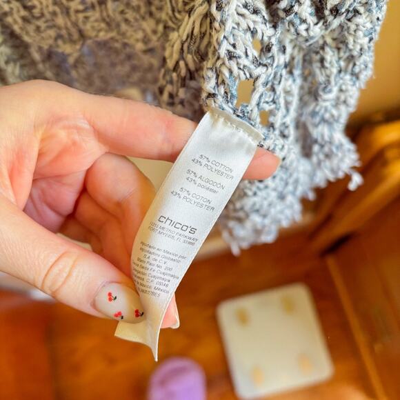 Chico’s Open-Knit Fringed Poncho Sweater – Size 1 - Picture 5 of 6